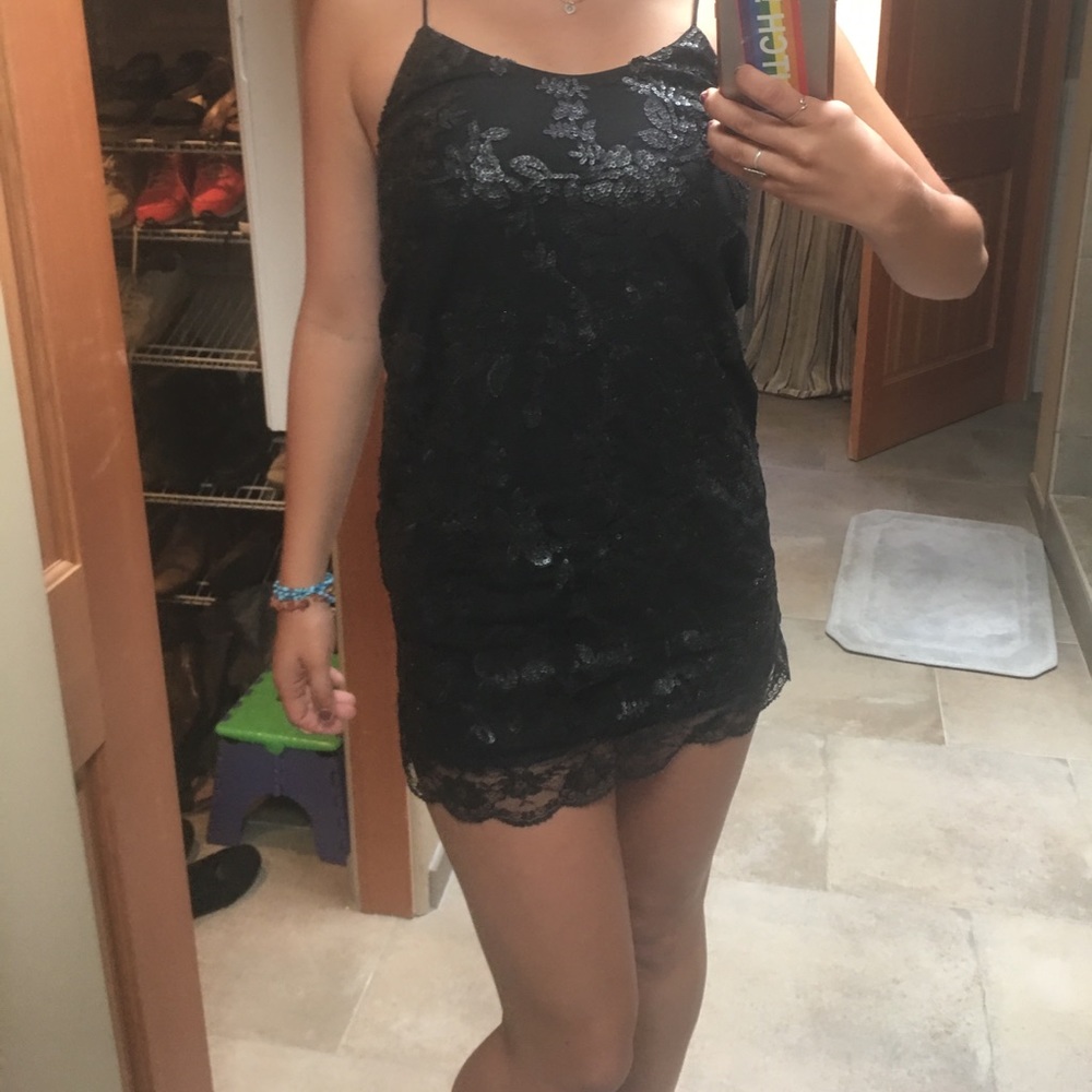 Black sequin/mesh bodycon mini dress - Picture 2 of 5